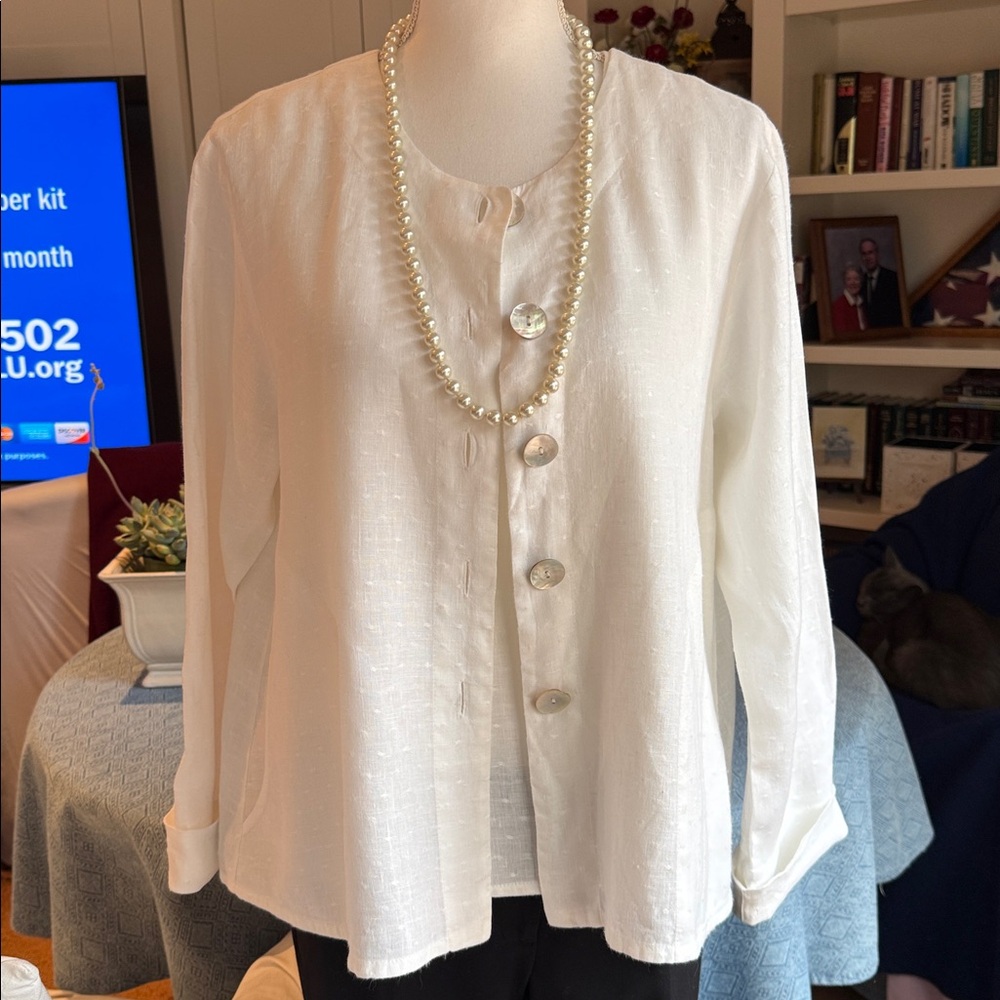 Flax White Button-Front Lightweight Linen Top